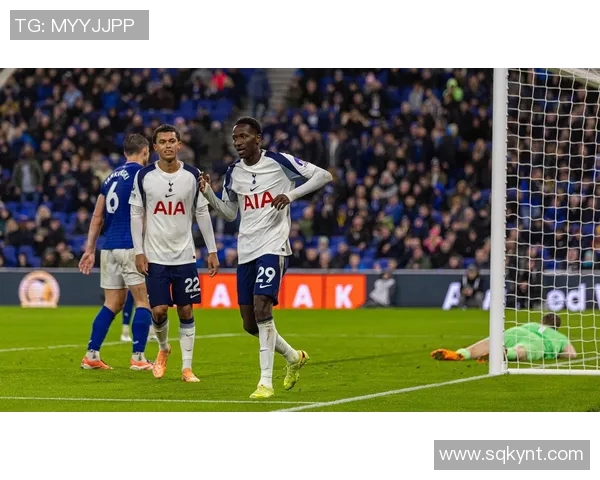 埃弗顿对阵热刺焦点战役J罗能否引领球队逆袭成功 埃弗顿对阵热刺焦点战役J罗能否引领球队逆袭成功